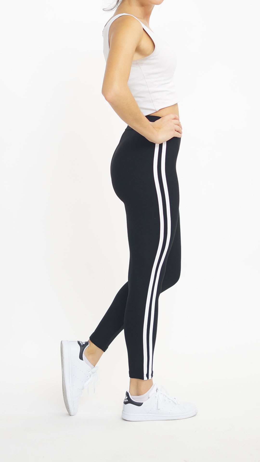 Mesh Fitness Leggings With White Stripes